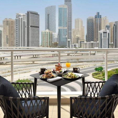 Movenpick Hotel Jumeirah Lakes Towers Dubai Exterior photo